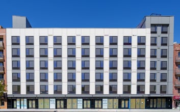 83-07 Queens Boulevard, Elmhurst, NY for lease Interior Photo- Image 1 of 2