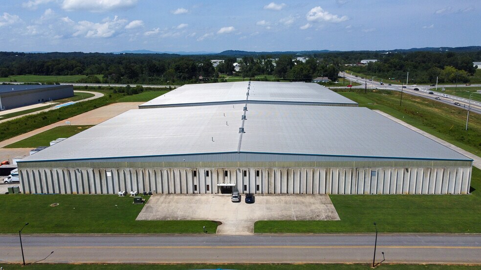 101 Enterprise Dr SW, Calhoun, GA for sale - Building Photo - Image 1 of 1