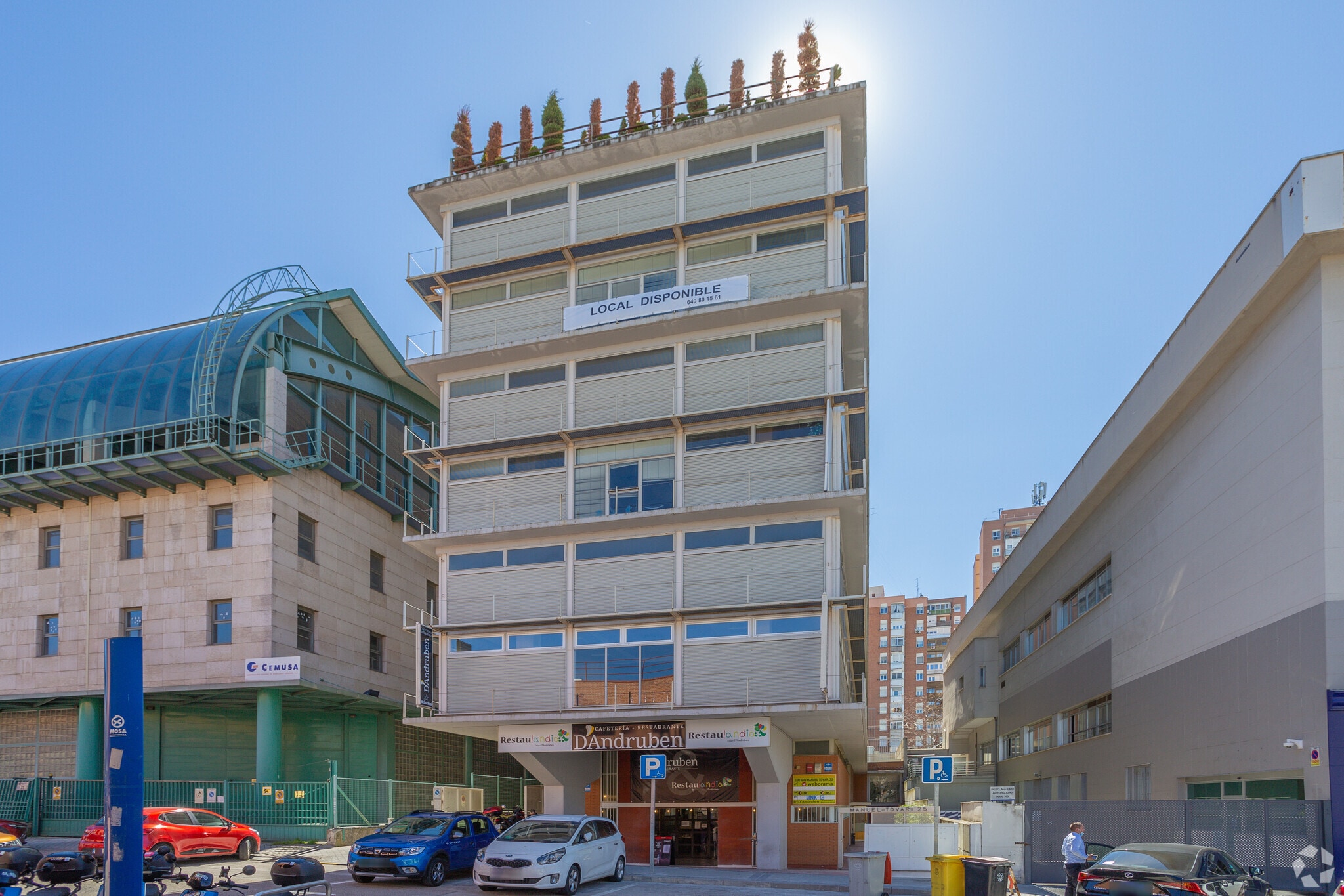 Calle de Manuel Tovar, 25, Madrid, Madrid for sale Primary Photo- Image 1 of 1