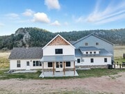 1636 Lakemoor Dr, Florissant CO - Barndominium