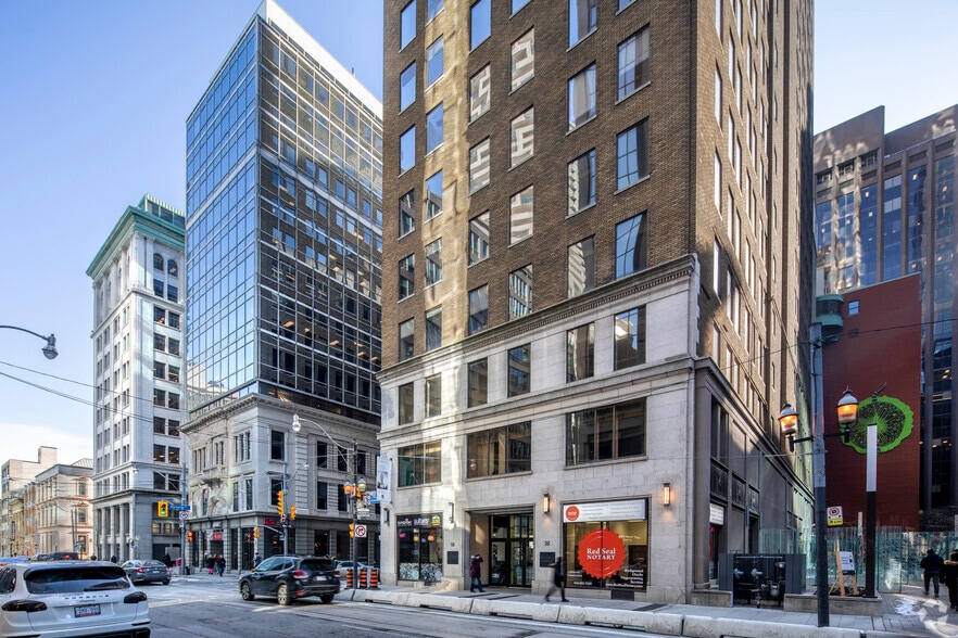 44 Victoria St, Toronto, ON for lease - Building Photo - Image 2 of 4