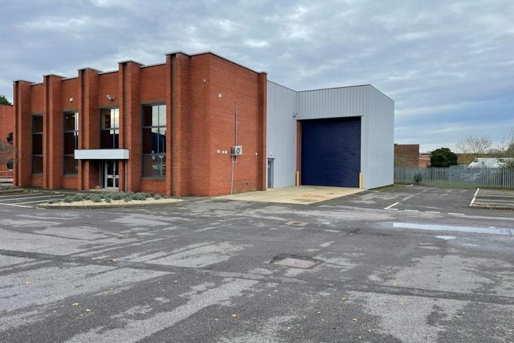 Kennetside, Newbury for sale Building Photo- Image 1 of 1