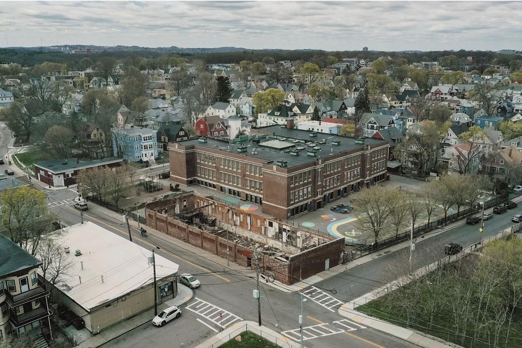 125 Harvard St, Boston, MA 02124