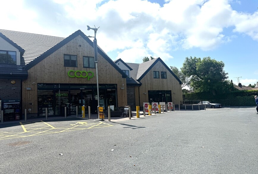 1 Sandy Ln, Poulton Le Fylde for lease - Building Photo - Image 1 of 3