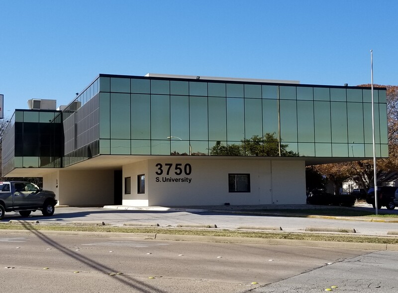 3750 S University Dr, Fort Worth, TX for sale - Building Photo - Image 1 of 1