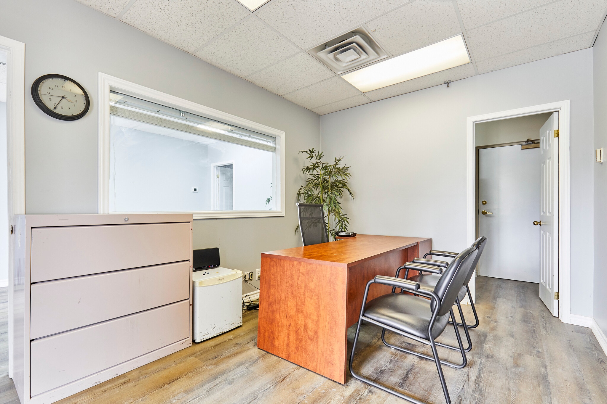 108 Corporate Dr, Toronto, ON for lease Interior Photo- Image 1 of 4