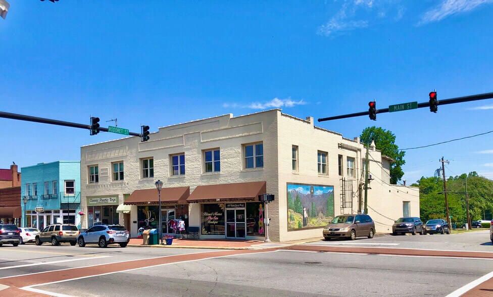 100108 Main St W, Valdese, NC 28690