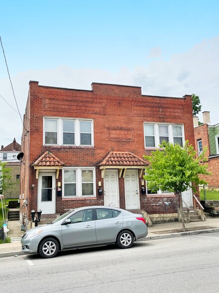 629 Broadway Ave, Mc Kees Rocks, PA for sale - Primary Photo - Image 1 of 1