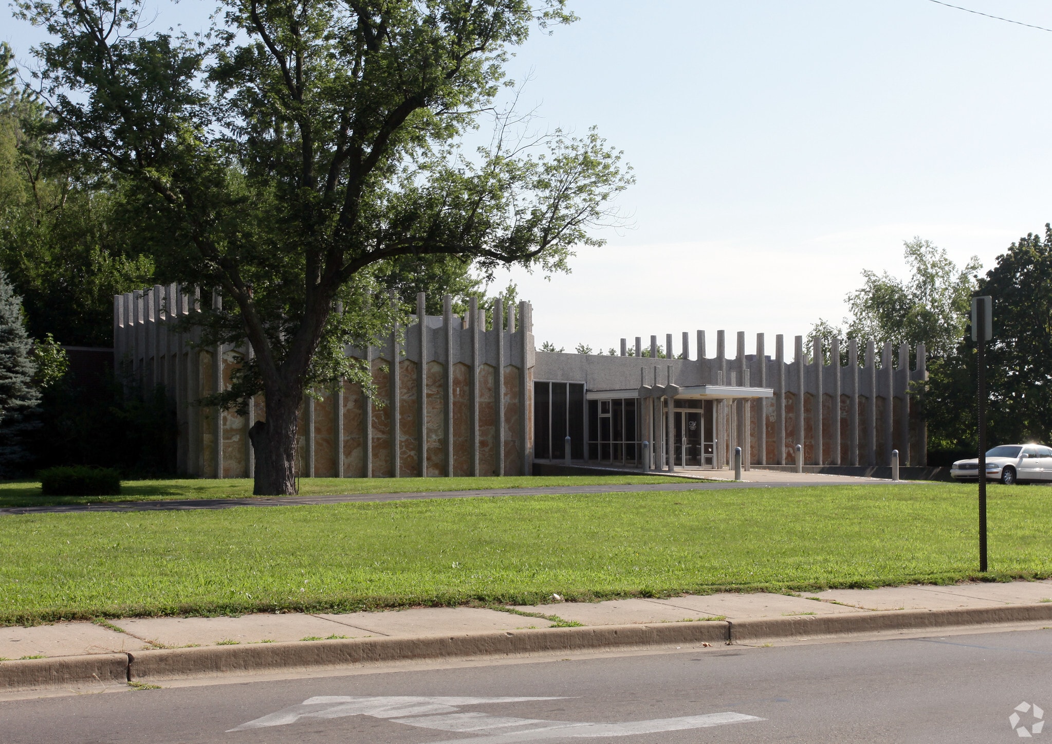 1812 University Blvd, Anderson, IN for sale Building Photo- Image 1 of 1