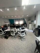 22 Gilbert St, London for lease Interior Photo- Image 1 of 2