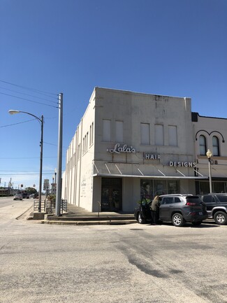 More details for 101 E Monseratte St, El Campo, TX - Office/Retail for Lease