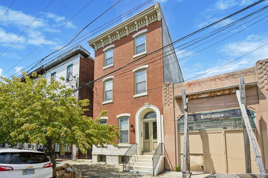 1507 Fairmount Ave, Philadelphia, PA for sale - Building Photo - Image 1 of 9