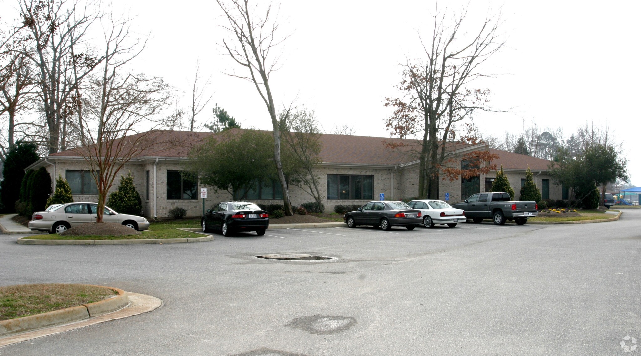 801 Greenbrier Pky, Chesapeake, VA for sale Primary Photo- Image 1 of 1