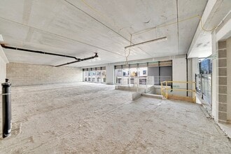 John Harrison Square, London for lease Interior Photo- Image 2 of 6