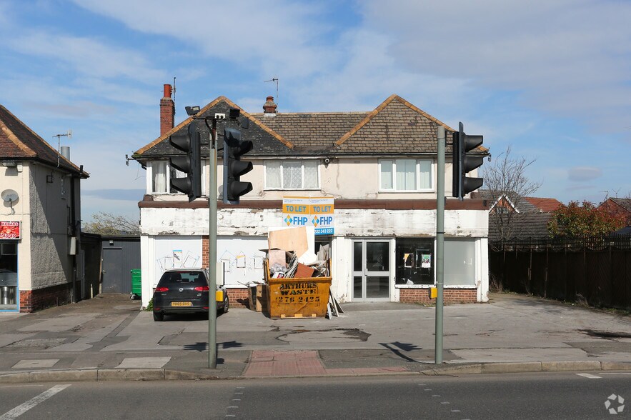 Chesterfield Rd, Staveley, DBY S43 3RX