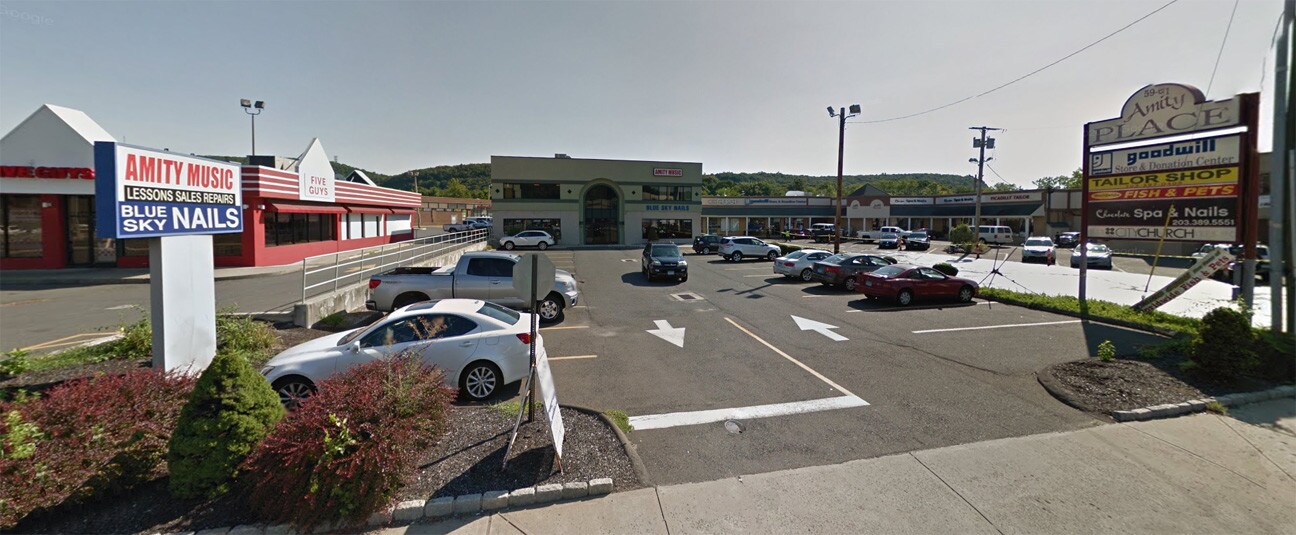 6365 Amity Rd, New Haven, CT 06515 Retail for Sale