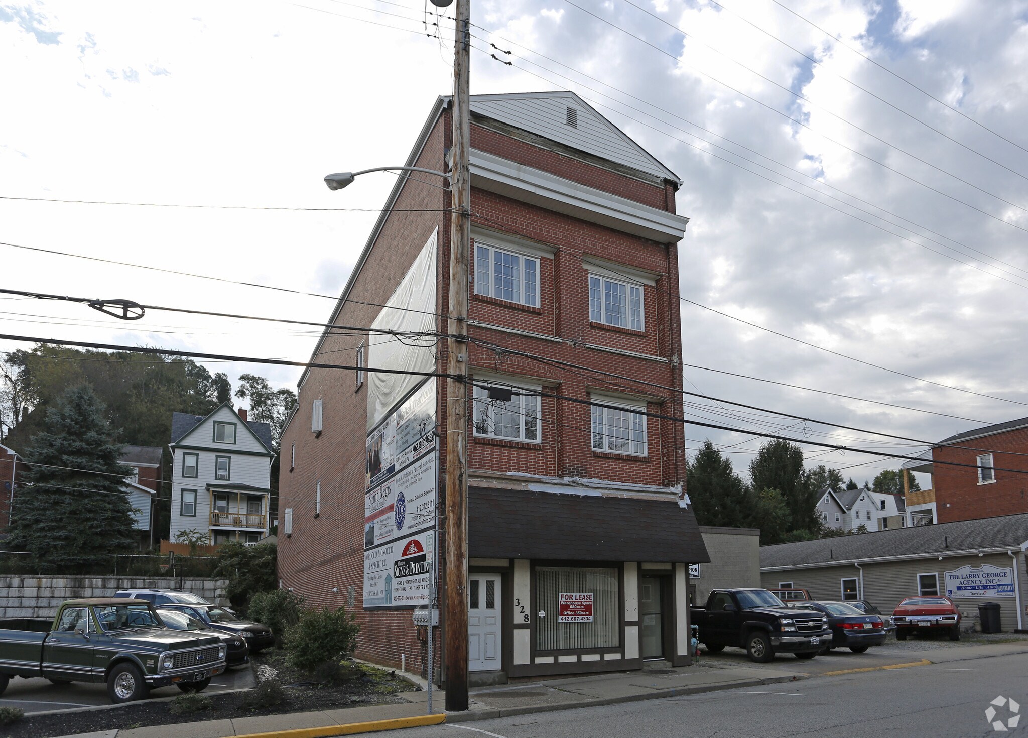 328 Cavitt Ave, Trafford, PA for sale Primary Photo- Image 1 of 1