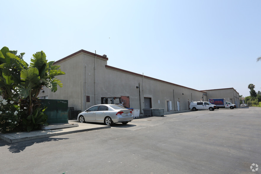 16275-16377 Harbor Blvd, Fountain Valley, CA for lease - Building Photo - Image 2 of 8