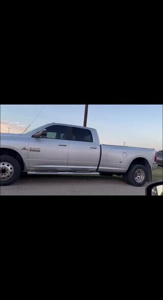 582 N Maple, Van, TX for sale - Commercial Listing Video - Image 2 of 13