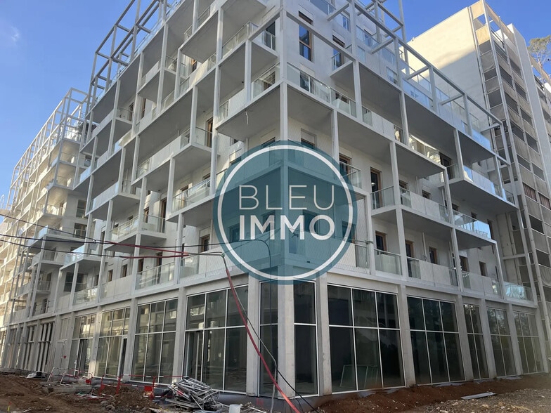 Retail in Nice for lease - Building Photo - Image 1 of 5