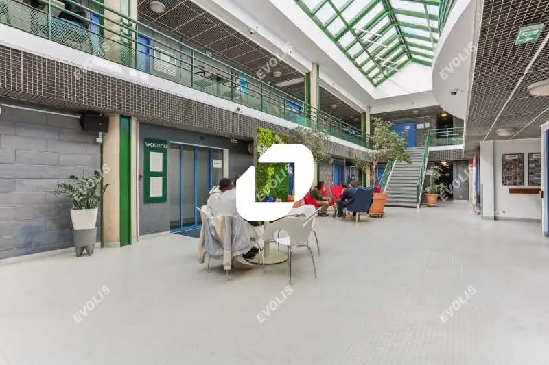 Office in Paris for lease Building Photo- Image 1 of 9