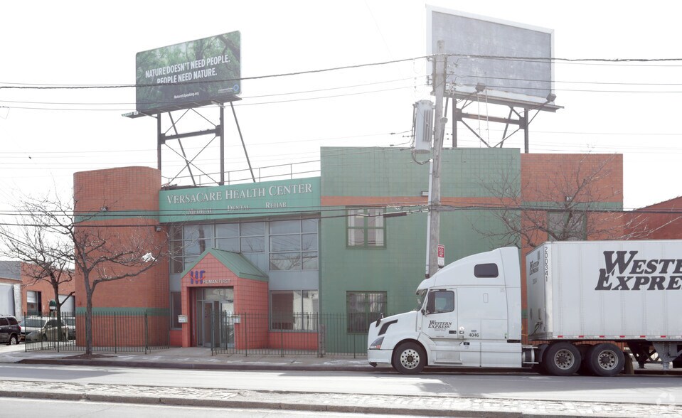 8814 Foster Ave, Brooklyn, NY for sale - Primary Photo - Image 1 of 1