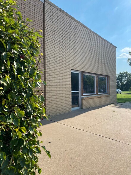 151 E Elm St, Fairfax, OK for sale - Primary Photo - Image 1 of 1