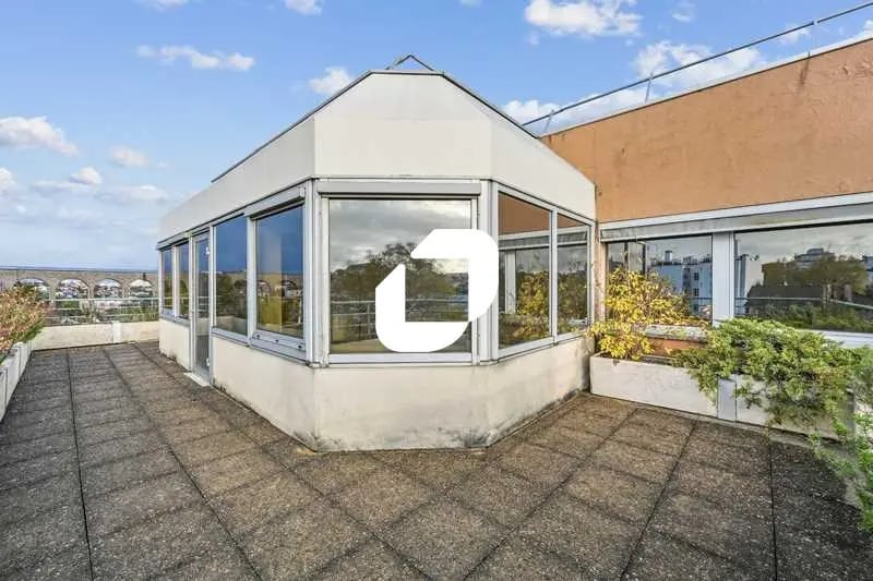 18 Avenue Carnot, Cachan for lease - Building Photo - Image 3 of 15