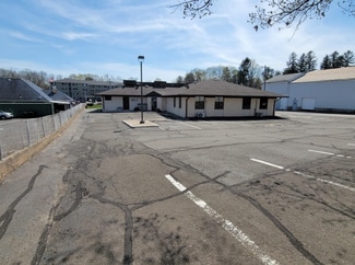 More details for 447 Meriden Rd, Waterbury, CT - Office for Lease