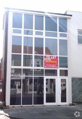 83-83A Highfield Rd, Blackpool for lease - Building Photo - Image 1 of 4