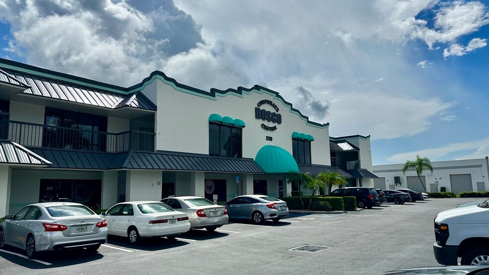 3200 S Congress Ave, Boynton Beach, FL for lease - Building Photo - Image 3 of 24