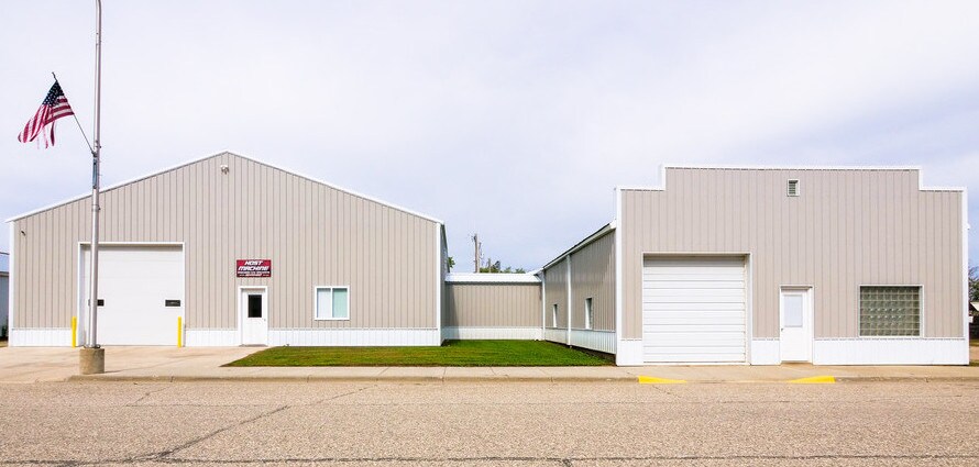 304 Main St W, Clarissa, MN for sale - Primary Photo - Image 1 of 1