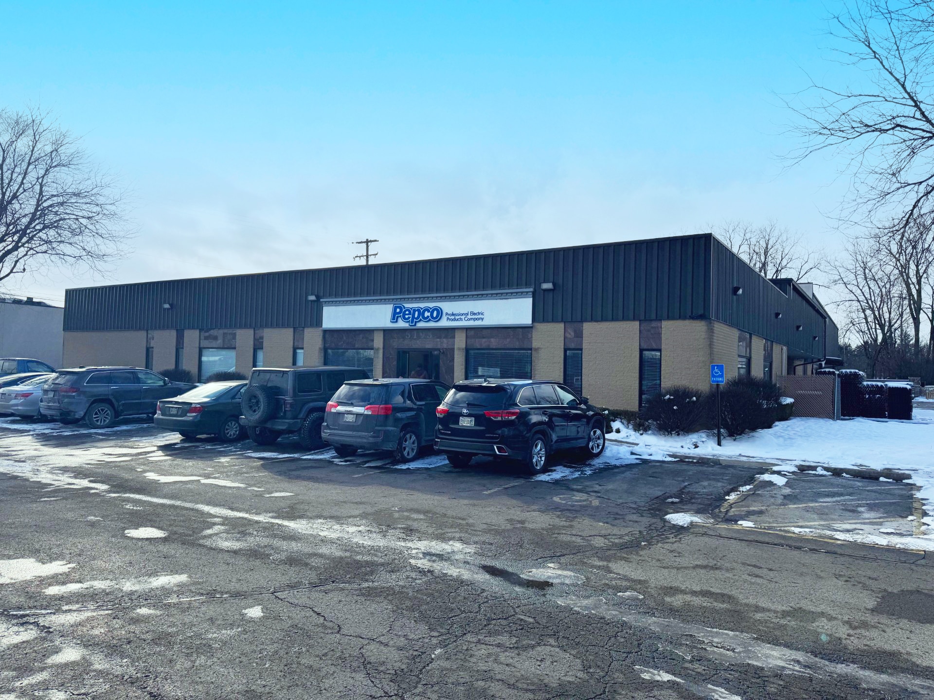 5193 Sinclair Rd, Columbus, OH for lease Building Photo- Image 1 of 27