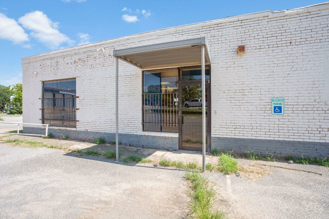 8 NW 8th St, Oklahoma City, OK for lease Building Photo- Image 1 of 33