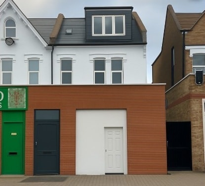 66 Turnpike Ln, London for lease - Primary Photo - Image 1 of 3