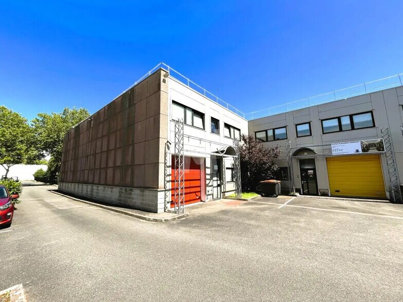 Flex in Bondoufle for lease - Building Photo - Image 3 of 8