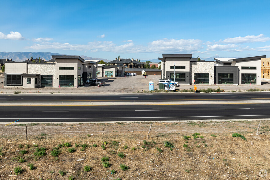 Alexis Retail Plaza portfolio of 3 properties for sale on LoopNet.com - Building Photo - Image 2 of 20