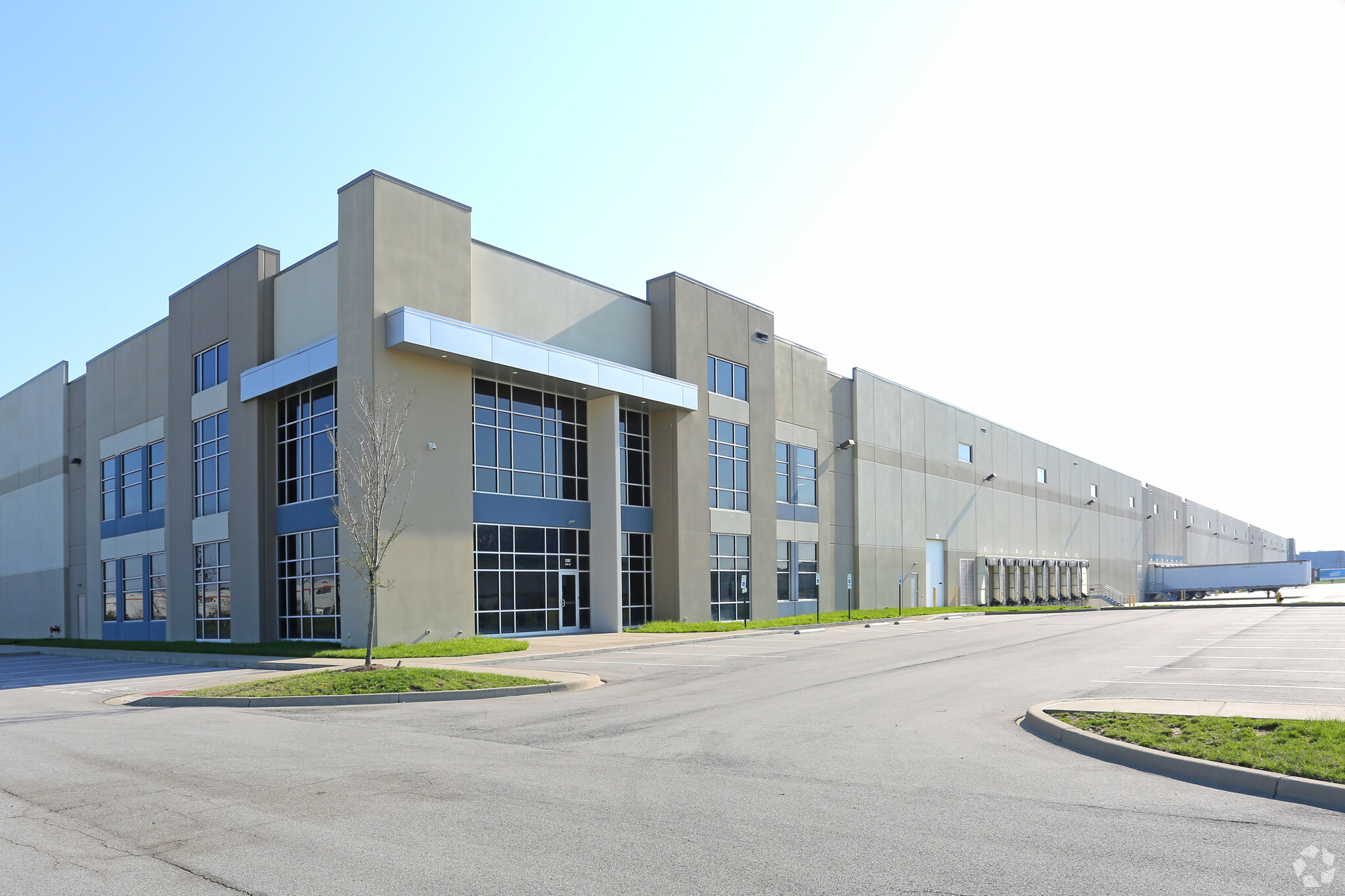 2501 Export Dr, Louisville, KY for sale Building Photo- Image 1 of 1