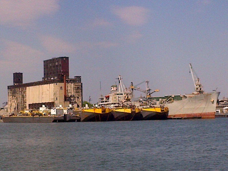 699 Columbia St, Brooklyn, NY for sale Primary Photo- Image 1 of 1