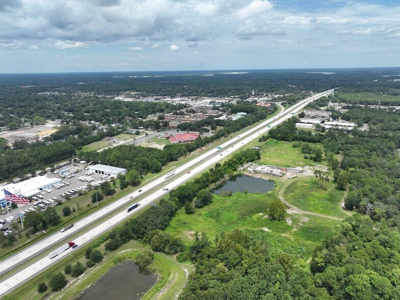 Alton Box Rd, Jacksonville, FL 32218 Interstate storage lot I95