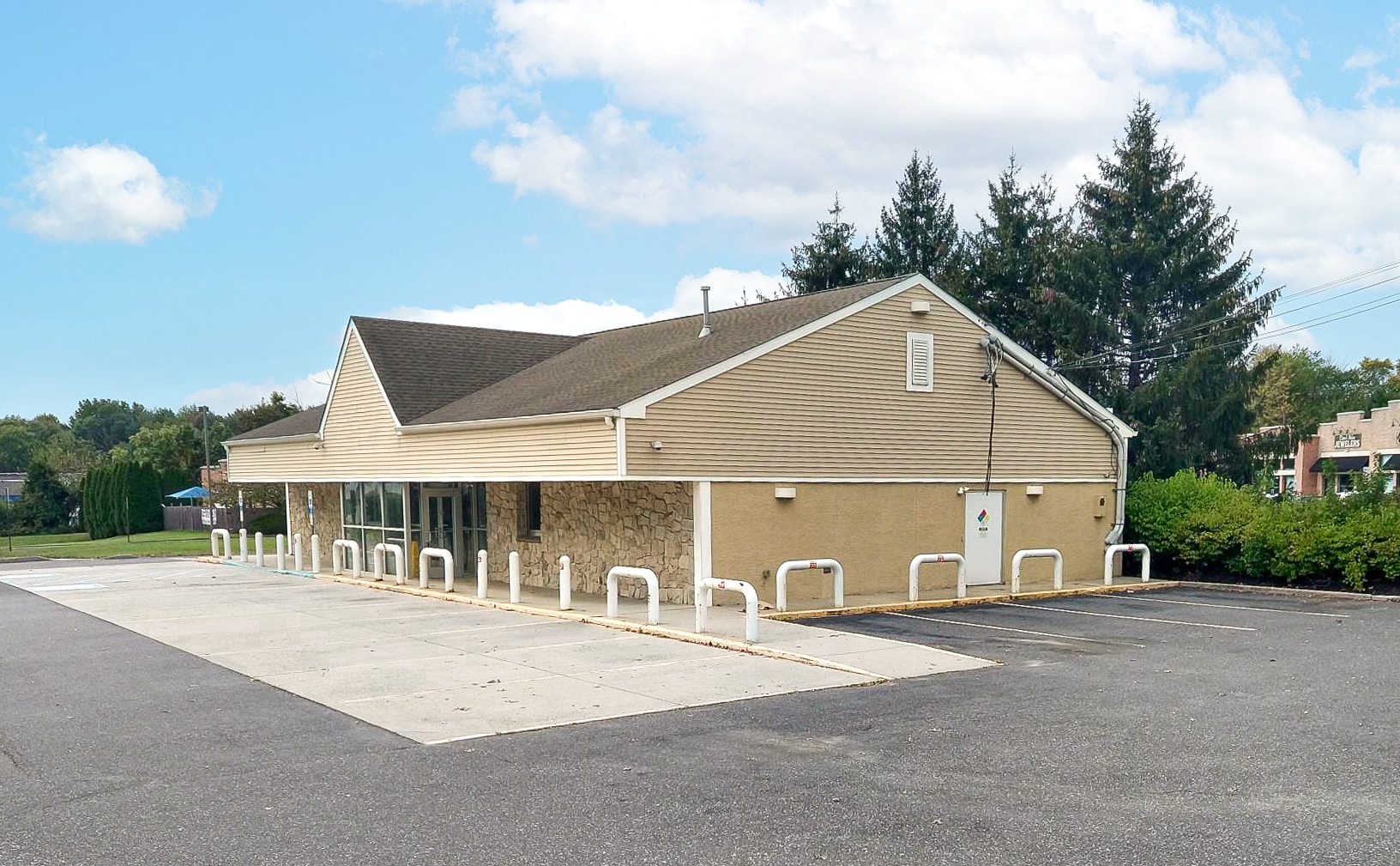 1301 Route 38, Hainesport, NJ for lease Building Photo- Image 1 of 3
