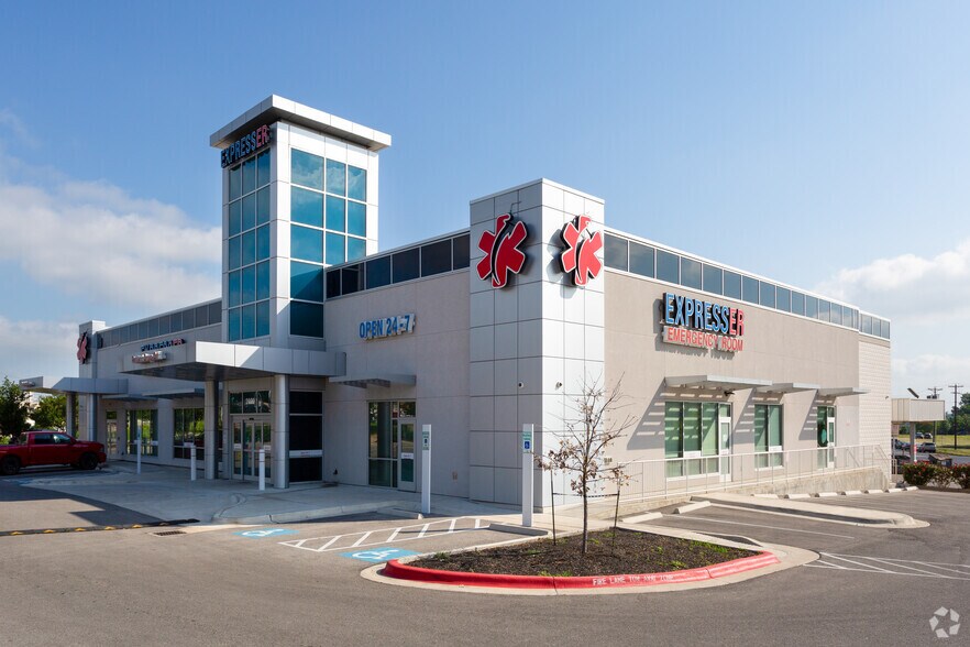 2020 E Riverside Dr, Austin, TX for sale - Primary Photo - Image 1 of 1