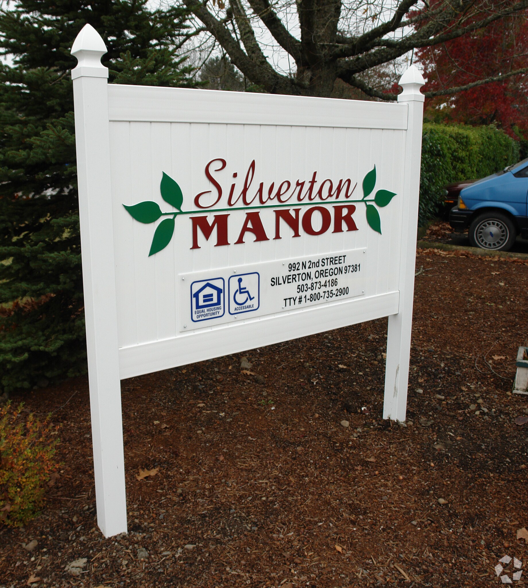 992 N 2nd St, Silverton, OR for sale Building Photo- Image 1 of 1