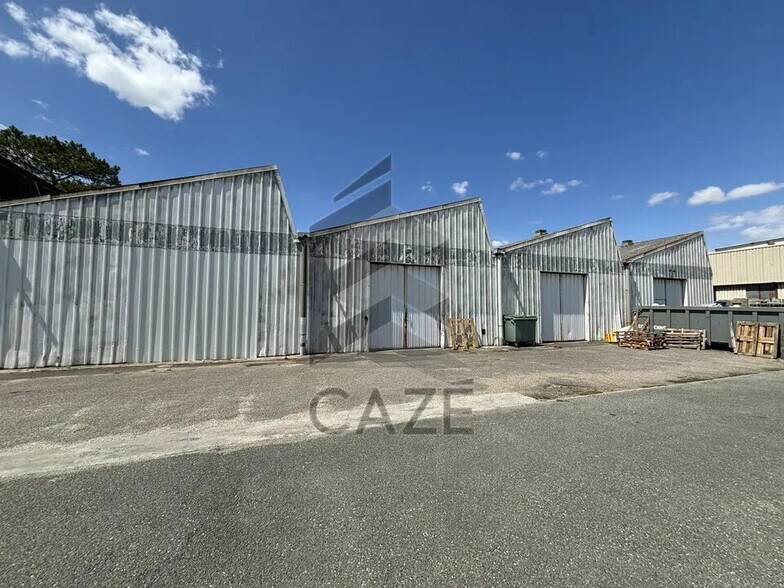 Office in Pessac for lease - Building Photo - Image 2 of 7