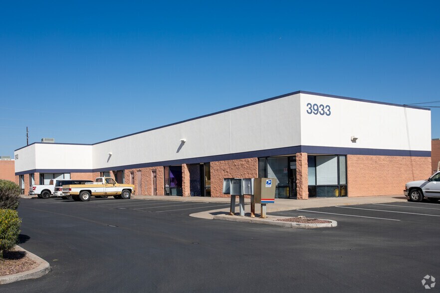 3933 E 29th St, Tucson, AZ for lease - Primary Photo - Image 1 of 5