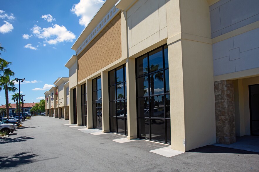 2200 W International Speedway Blvd, Daytona Beach, FL for lease - Building Photo - Image 2 of 23