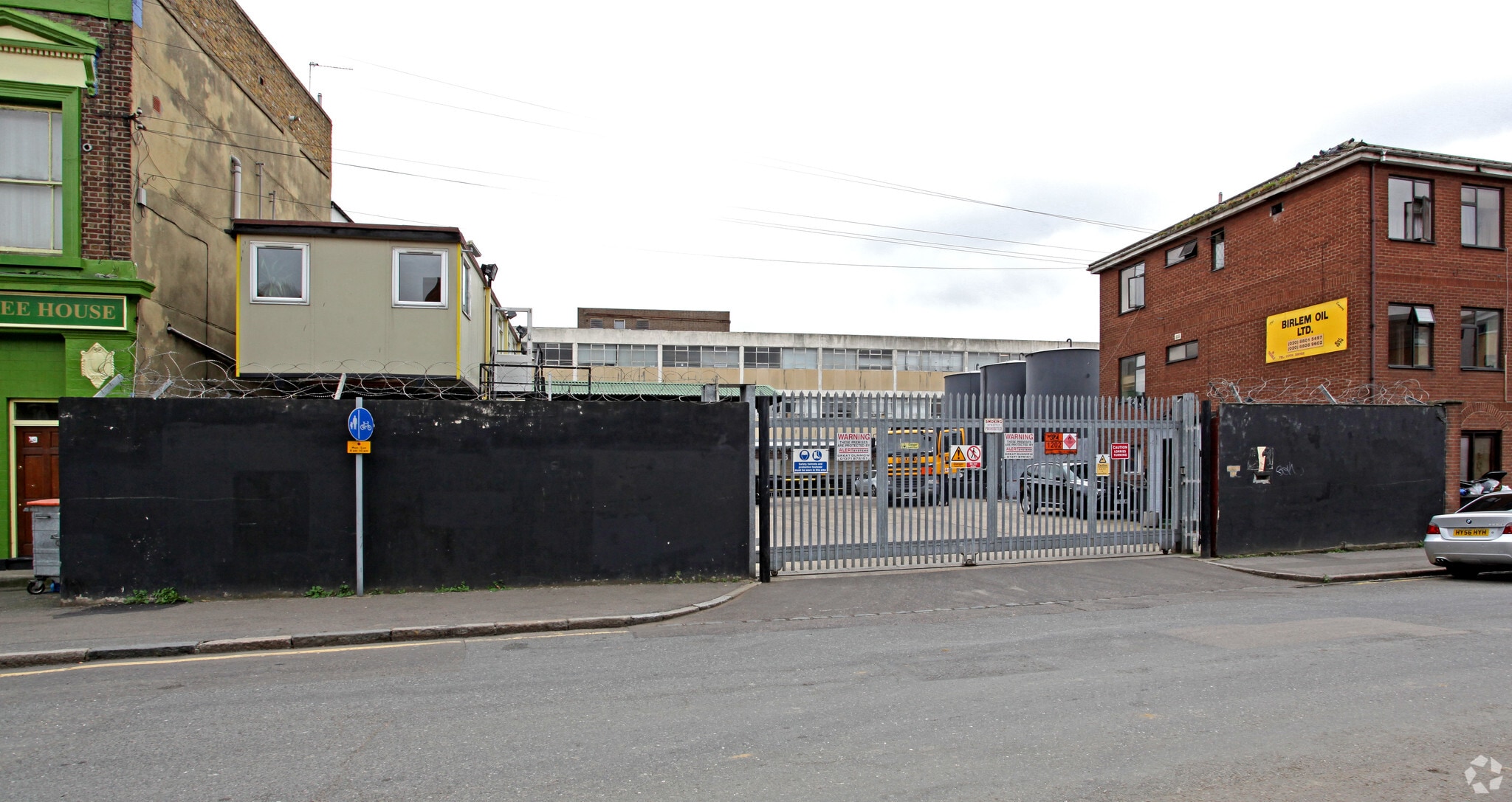 2-10 Markfield Rd, London for lease Building Photo- Image 1 of 4