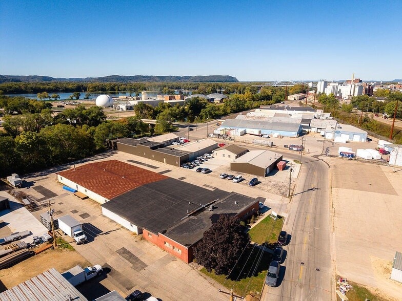 1502 Miller St, La Crosse, WI for lease - Aerial - Image 3 of 15