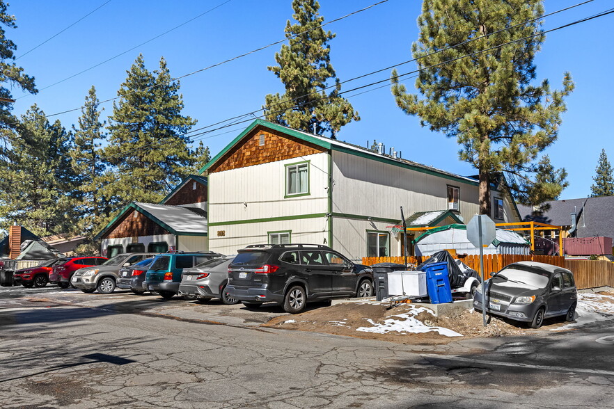 Big Bear 8-Unit Portfolio portfolio of 2 properties for sale on LoopNet.com - Building Photo - Image 3 of 25