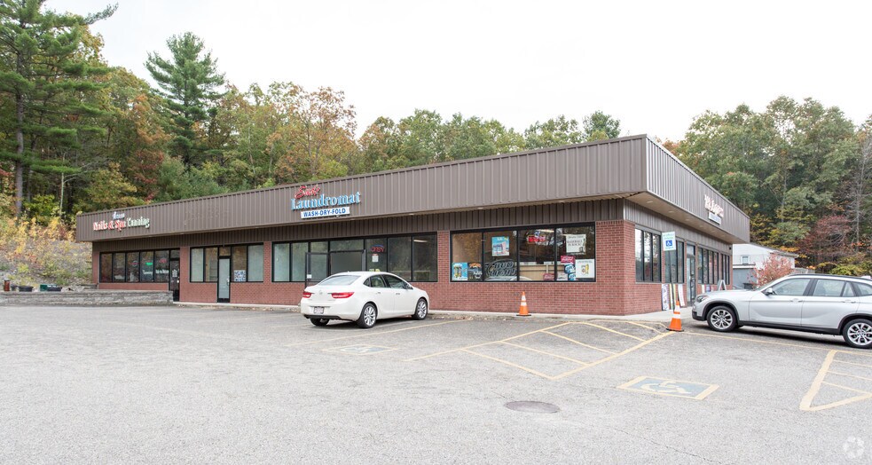 732 Main St, Oxford, MA 01540